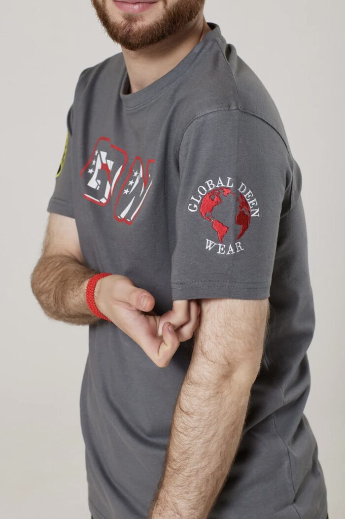 Forever United T-shirt - Image 4